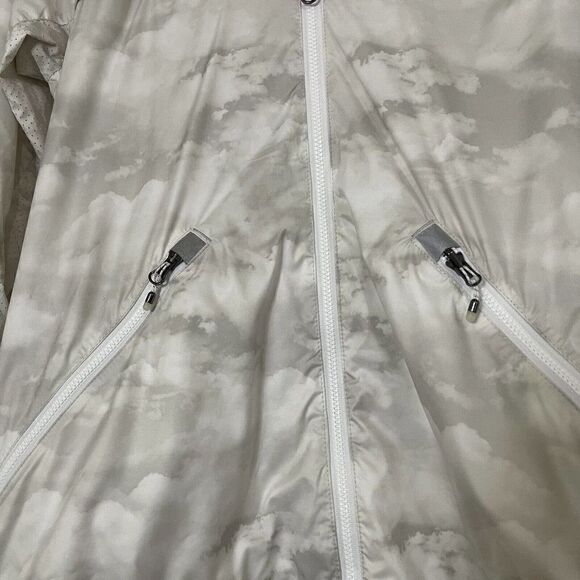 LULULEMON tan Clouds hooded windbreaker full zip pack it up jacket size US 4 - Picture 2 of 9
